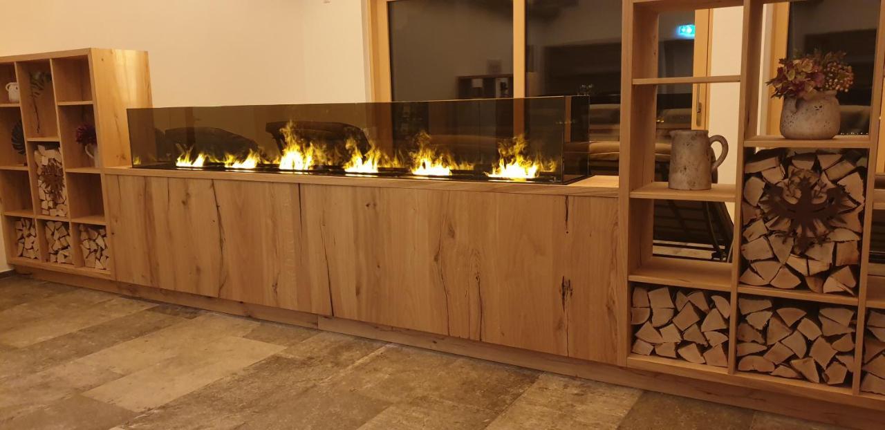 Hotel Garni Romantik Fuegen Luaran gambar