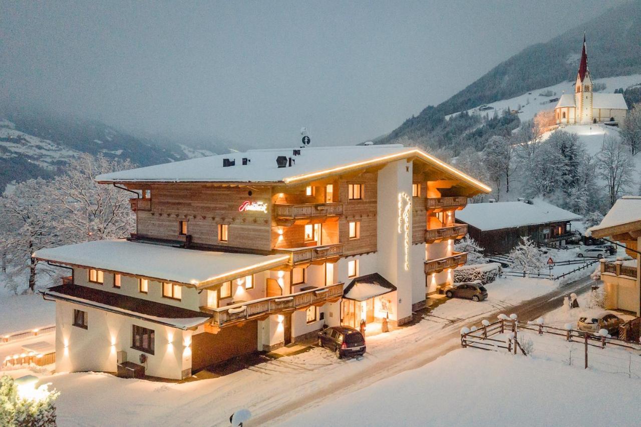 Hotel Garni Romantik Fuegen Luaran gambar