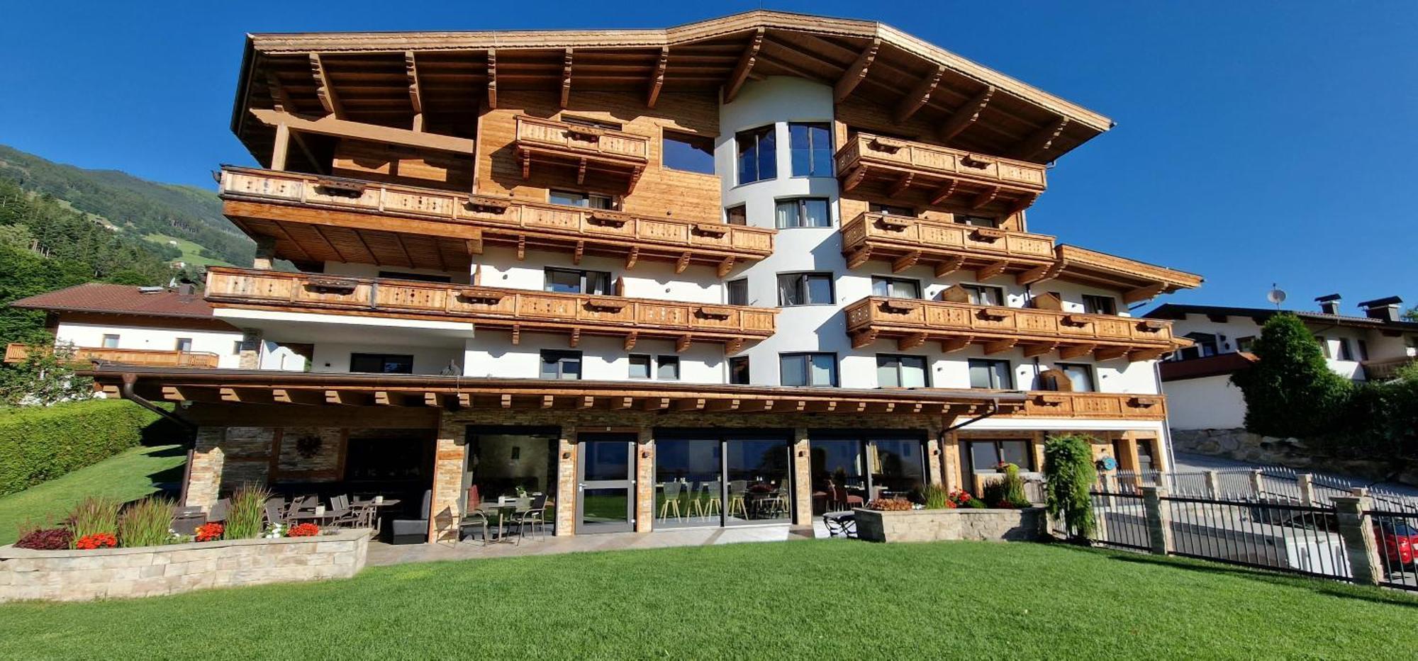 Hotel Garni Romantik Fuegen Luaran gambar