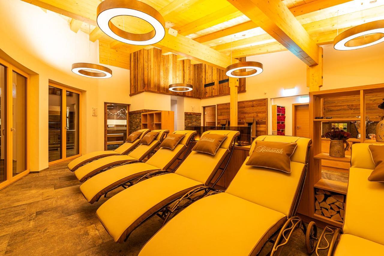 Hotel Garni Romantik Fuegen Luaran gambar